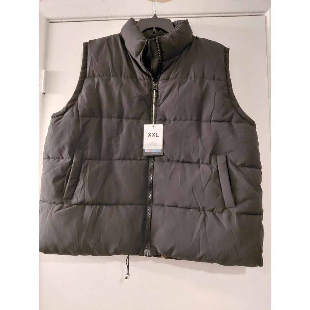 NWT Full Zip Warm Sleeveless Vest 2XL Black Pockets Women's Casual Active Wear